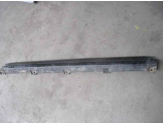 Recambio de faldon delantero para tata indica 1.4 referencia OEM IAM 284381506302N 