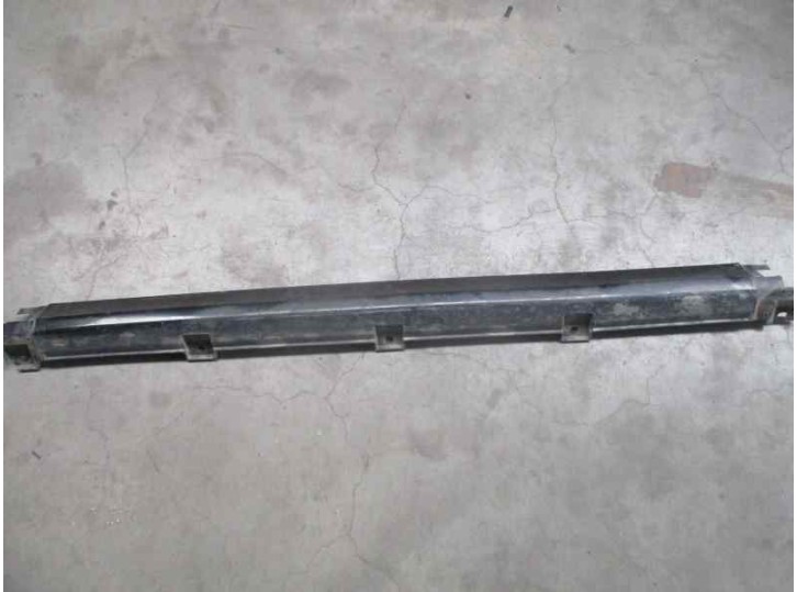 Recambio de faldon lateral para tata indica 1.4 referencia OEM IAM 284381506  