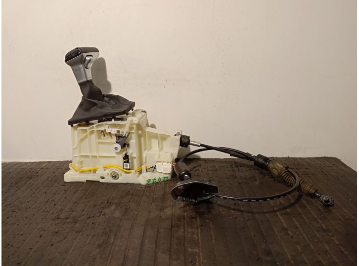 Recambio de palanca cambio para hyundai bayon (bc3) 1.0 t-gdi referencia OEM IAM 46700Q0300  