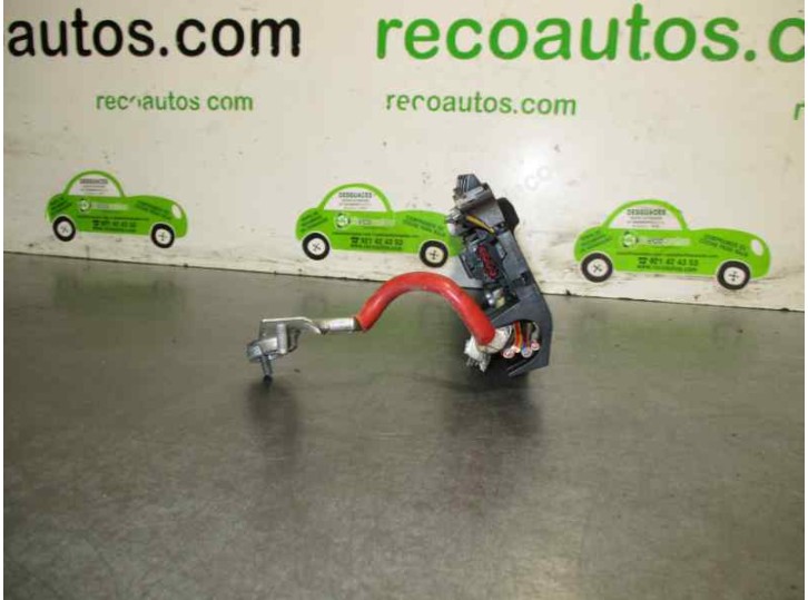 Recambio de caja reles / fusibles para ford transit caja cerrada ´06 2.2 tdci cat referencia OEM IAM 6C1T14300 