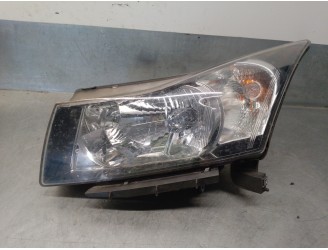 Recambio de faro izquierdo para chevrolet cruze lt referencia OEM IAM 95479488  4 PUERTAS