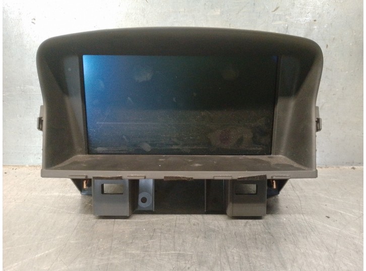 Recambio de pantalla multifuncion para chevrolet cruze lt referencia OEM IAM 20935346  14799430 SANYO
