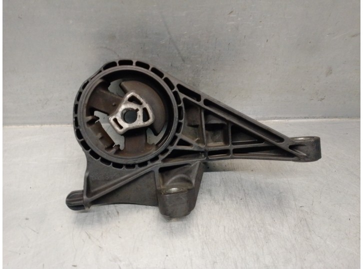 Recambio de soporte motor para chevrolet cruze lt referencia OEM IAM 13305942  