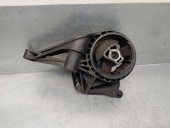 Replacement engine mount for Chevrolet Cruze LT OEM IAM reference 13305942 