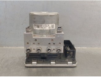 Replacement ABS unit for Audi Q2 (GAB, GAG) 1.0 TFSI OEM IAM reference 5Q0614517EE 5Q0614517ER 10022016544 ATE