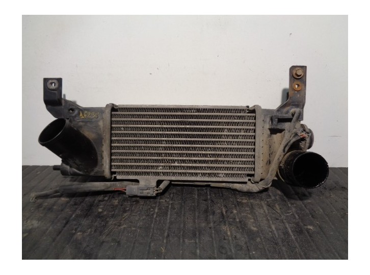 Recambio de intercooler para mazda premacy (cp) td active referencia OEM IAM RF4P13565A TOYO