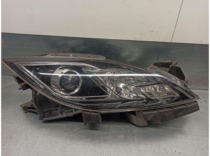 Replacement right headlight for Mazda 6 Lim. (GH) 2.0 turbodiesel cat OEM IAM reference GS1F510K0G 5 DOORS