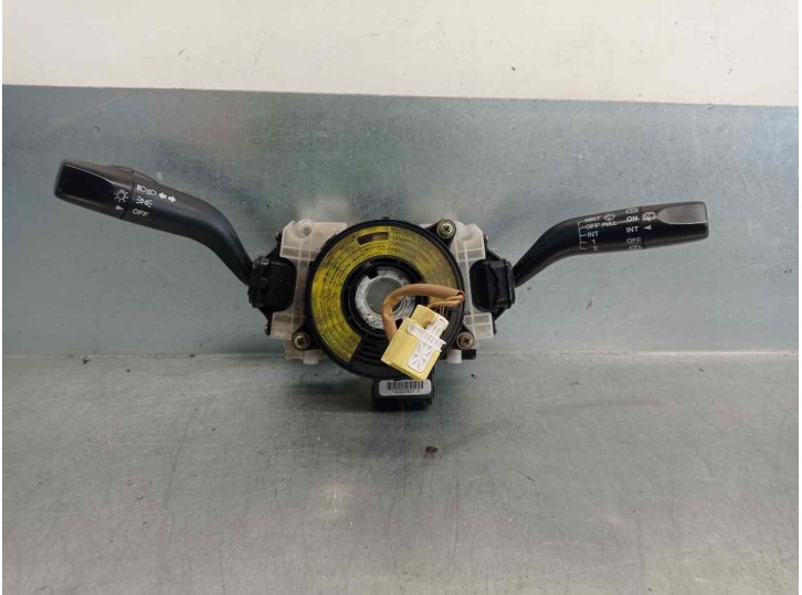 Recambio de mando luces para mazda premacy (cp) td active referencia OEM IAM GE4T66122 