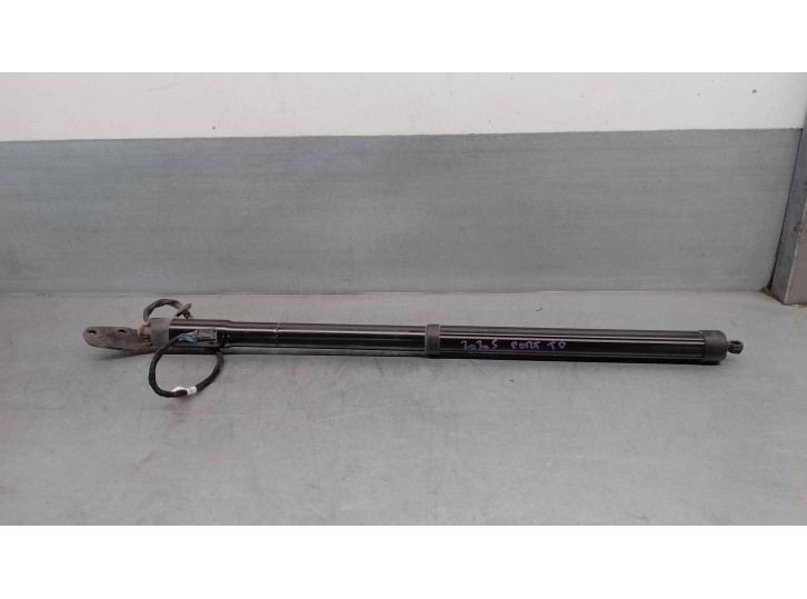 Replacement boot / tailgate struts for Porsche Cayenne (Typ 92AA) 3.0 V6 TDi CAT OEM IAM reference 7P5827851B REAR R