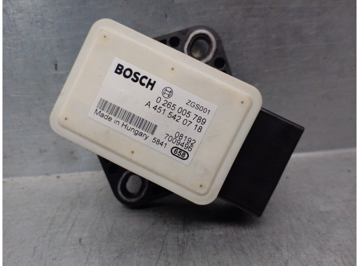 Recambio de sensor para smart coupe 1.0 cat referencia OEM IAM A4515420718 0265005789 BOSCH
