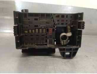 Recambio de caja reles / fusibles para chevrolet cruze lt referencia OEM IAM 96964227 