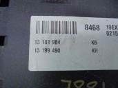 Recambio de caja reles / fusibles para opel vectra c berlina 1.9 cdti referencia OEM IAM 13199490 13181984 