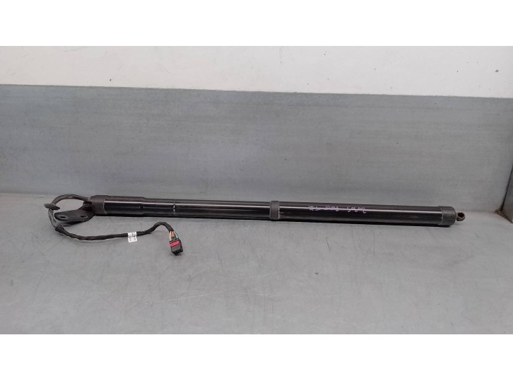 Replacement trunk / tailgate dampers for Porsche Cayenne (Typ 92AA) 3.0 V6 TDI CAT OEM IAM reference 7P5827851B TRASER