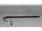 Replacement trunk / tailgate shock absorbers for Porsche Cayenne (Typ 92AA) 3.0 V6 TDI CAT OEM IAM reference 7P5827851B TRASER