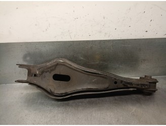 Recambio de brazo suspension inferior trasero izquierdo para hyundai santa fé iii (dm, dma) 2.2 crdi referencia OEM IAM 552102W1