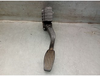 Recambio de potenciometro pedal para ford ka (ru8) 1.3 tdci referencia OEM IAM 1582729 1582729 