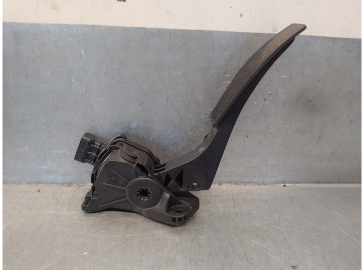 Recambio de potenciometro pedal para chevrolet cruze lt referencia OEM IAM 13252702 6PV00976507 