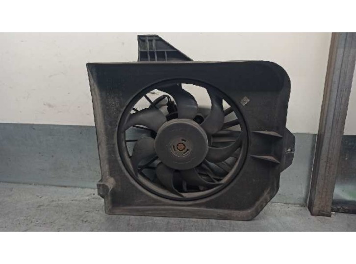 Recambio de electroventilador para chrysler voyager (rg) 2.5 crd cat referencia OEM IAM 04809170AE  