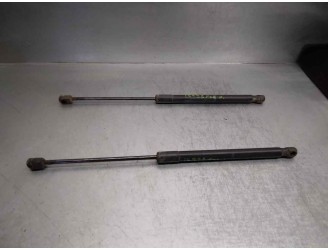 Replacement trunk / tailgate struts for Opel Astra H Caravan 1.7 16v CDTi OEM IAM reference 132757 