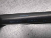Replacement trunk / tailgate dampers for Opel Astra H Caravan 1.7 16V CDTi OEM IAM reference 132757 