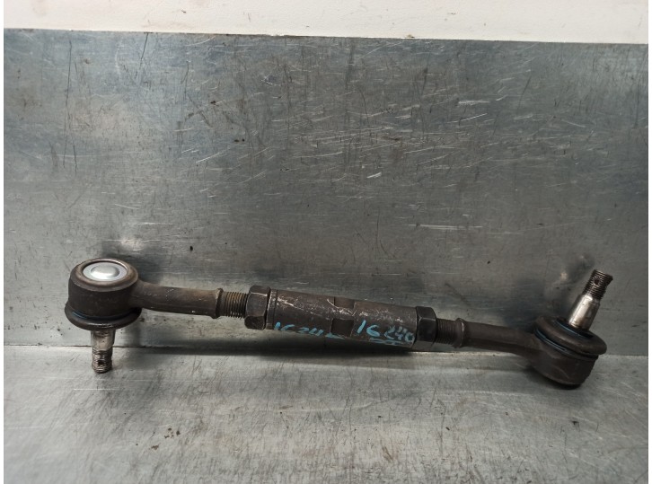 Replacement front left tie rod for Nissan Terrano/Terrano II (R20) Avenue OEM IAM reference 485107F002 