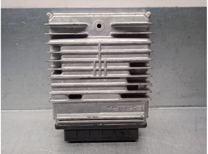 Recambio de centralita motor uce para ford focus berlina (cak) 1.8 tdci cat referencia OEM IAM 2M5A12A650PF 12220510 DELPHI