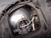 Replacement right headlight for Ford Sierra Saloon 2.0 OEM IAM reference 87BG13N010BA 4 PINS 5 DOORS