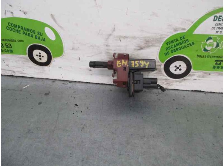 Recambio de sensor para ford transit caja cerrada ´06 2.2 tdci cat referencia OEM IAM 8C113C190AB 