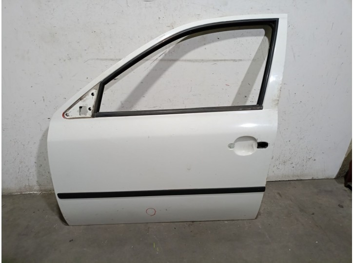 Recambio de puerta delantera izquierda para skoda octavia i (1u2) 1.9 tdi referencia OEM IAM 1U4831055 1U4831055 