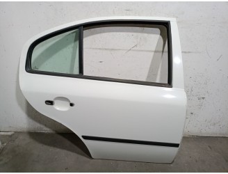 Recambio de puerta trasera derecha para skoda octavia i (1u2) 1.9 tdi referencia OEM IAM 1U4833056 1U4833056 