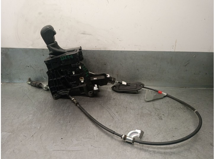 Recambio de palanca cambio para toyota yaris (_p21_, _pa1_, _ph1_) 1.5 hybrid (mxph10) referencia OEM IAM 75G588LHD 33560F4050 