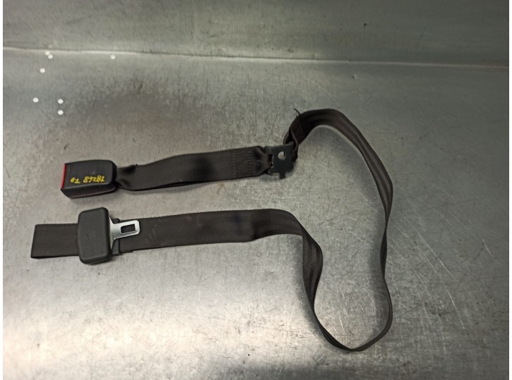 Replacement rear central seat belt for Citroën Xsara saloon 2.0 HDi CAT (RHY / DW10TD) OEM IAM reference 8290410 
