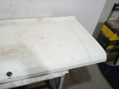 Recambio de porton trasero para seat seat 131 supermiraflori seat 131 referencia OEM IAM 4407880 