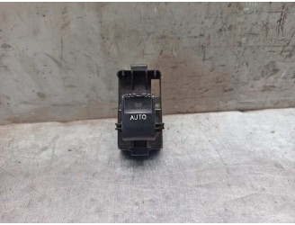 Recambio de mando elevalunas delantero derecho para toyota prius (nhw30) 1.8 16v cat (híbrido) referencia OEM IAM 7423147110  