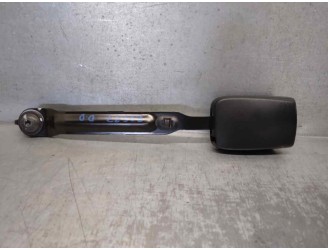 Recambio de enganche cinturon para renault fluence 1.5 dci diesel fap referencia OEM IAM 62915R DELANTERO DERECHO 4 PUERTAS