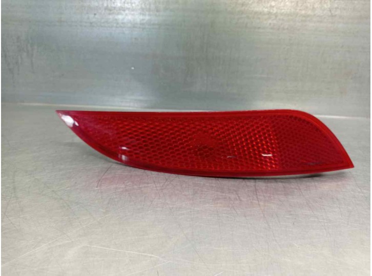 Replacement rear right bumper light for Ford Focus Lim. (CB8) 1.0 EcoBoost cat OEM IAM reference F1EB13B414A 