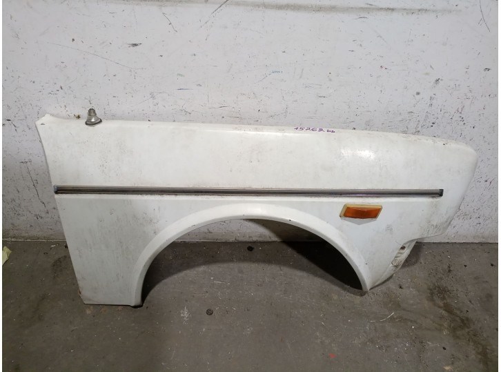 Front right fender replacement part for Seat Seat 131 Supermirafiori Seat 131 OEM IAM reference 4407890 