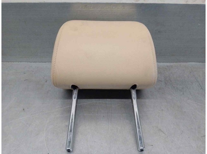 Recambio de reposacabezas para volkswagen touareg (7la) 2.5 tdi referencia OEM IAM 7L6885376F CUERO BEIGE 5 PUERTAS