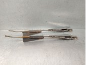 Recambio de brazo limpia delantero derecho para seat seat 131 supermiraflori seat 131 referencia OEM IAM SEAT 131  