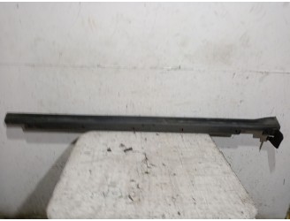 Recambio de faldon lateral para kia sorento iii (um) 2.2 crdi referencia OEM IAM 87751C5000 87751C5000 