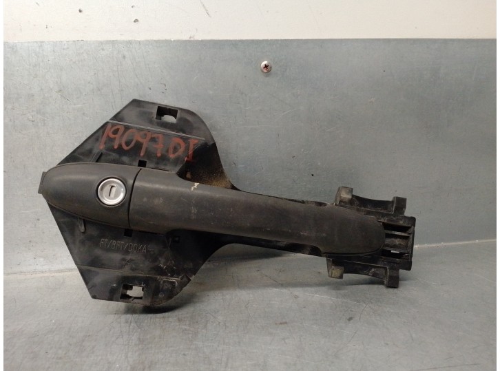 Recambio de maneta exterior delantera izquierda para volkswagen crafter 2.0 tdi referencia OEM IAM A9067600934  5 PUERTAS