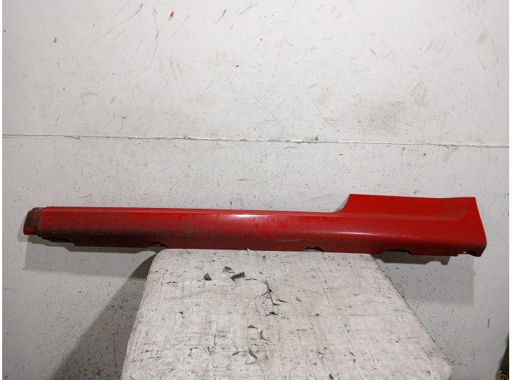 Recambio de faldon lateral para ford focus berlina (cap) 2.0 tdci cat referencia OEM IAM 1380594 1380594 