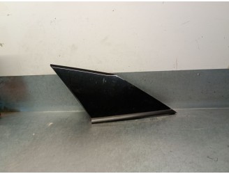 Recambio de molduras traseras para peugeot 2008 ii (ud_, us_, uy_, uj_, ur_, uc_) 1.5 bluehdi 110 (udyhsk) referencia OEM IAM 98