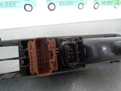 Replacement front left window regulator switch for Renault Espace IV (JK0) 3.0 dCi diesel (P9X) OEM IAM reference 8200519356