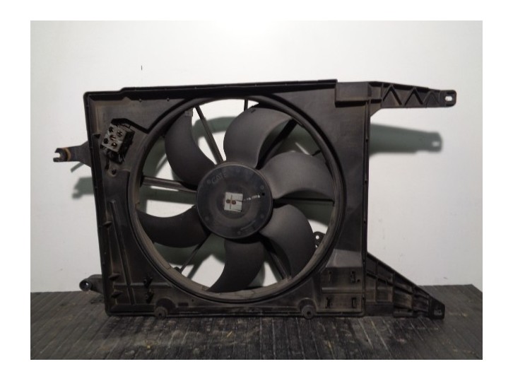 Recambio de electroventilador para dacia logan mcv 1.6 16v cat referencia OEM IAM 8200702960 8240506 GATE
