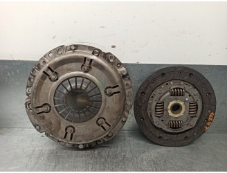 Recambio de kit embrague para dacia logan mcv 1.6 16v cat referencia OEM IAM 302050901R 320035910 LUK