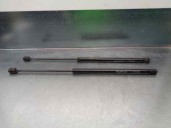 Replacement boot/tailgate struts for Renault Megane II estate 1.9 dCi diesel FAP OEM IAM reference 8200119498 