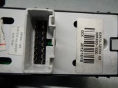 Recambio de mando elevalunas delantero izquierdo para hyundai i40 1.7 crdi cat referencia OEM IAM 935703Z000 