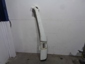 Replacement right front fender for Nissan Atleon Nissan Atleon OEM IAM reference 4411601 BLANCA 
