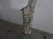 Replacement right front fender for Nissan Atleon Nissan Atleon OEM IAM reference 4411601 BLANCA 